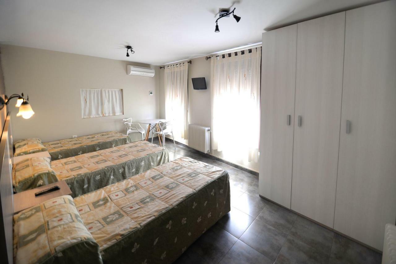 Hostal Palacete De Los Arcedianos Tarazona Exteriér fotografie