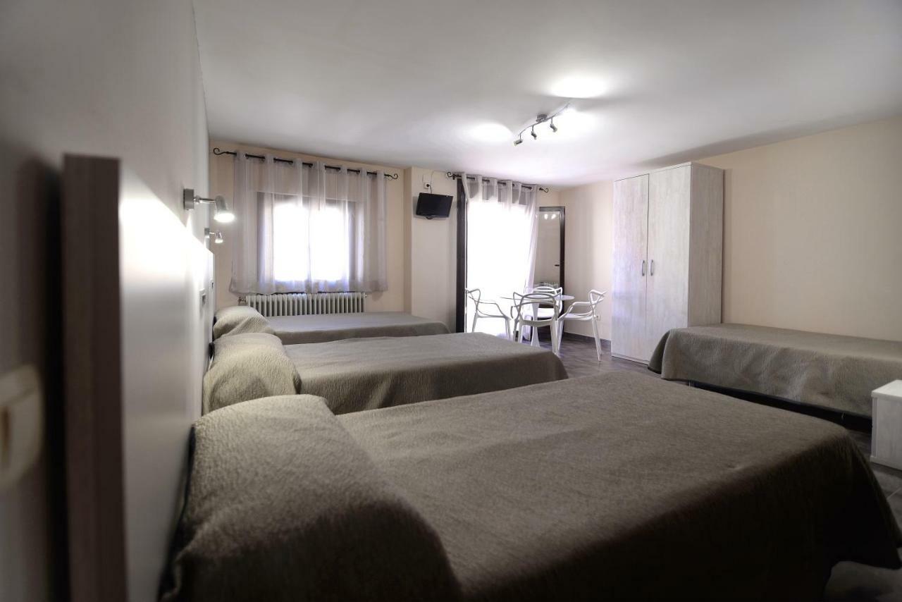 Hostal Palacete De Los Arcedianos Tarazona Exteriér fotografie